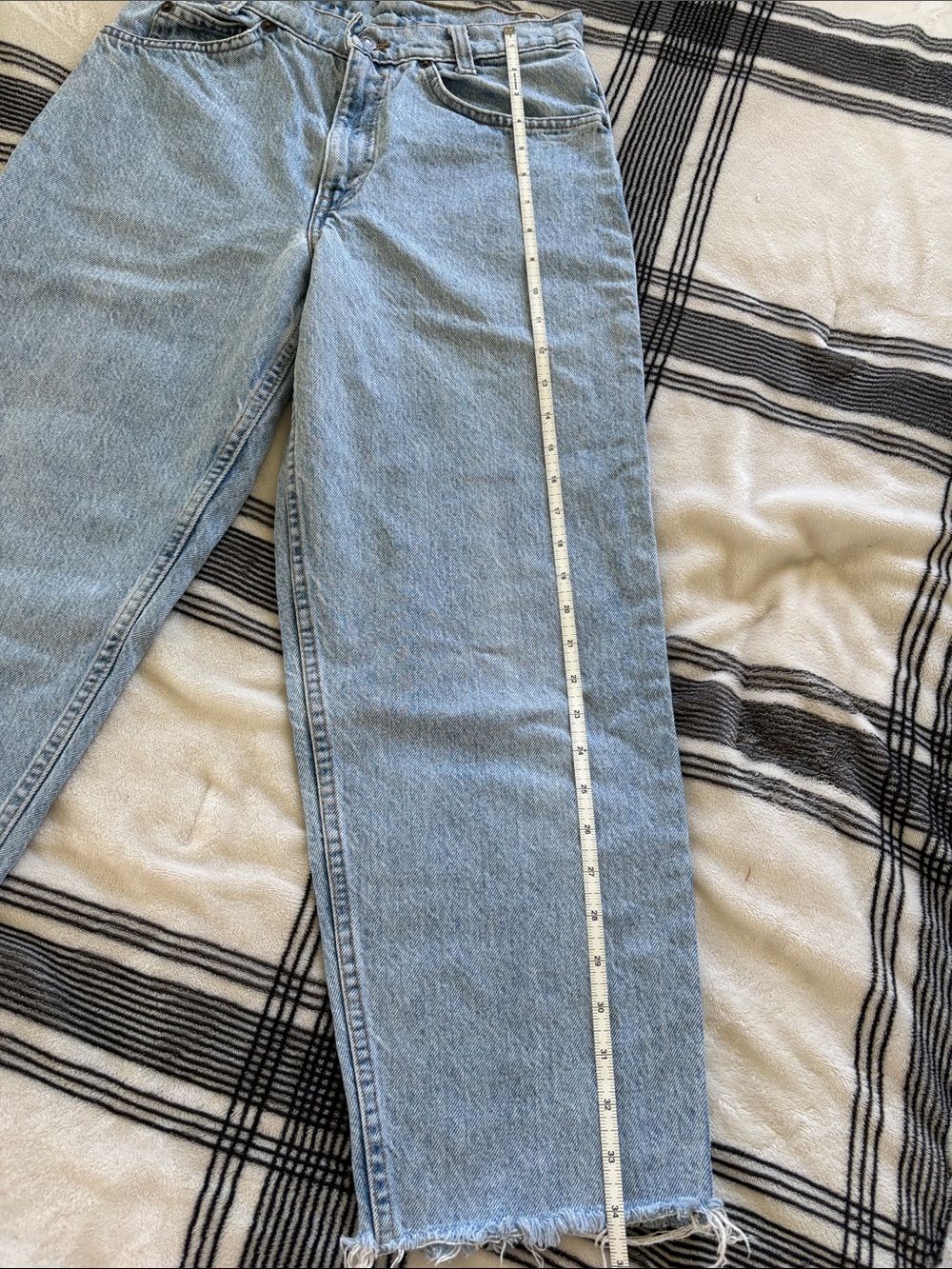 560 Student Levi Orange Tab Jeans - Picture 5 of 11